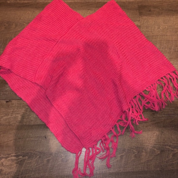 Pink Shrug Poncho - Picture 2 of 3